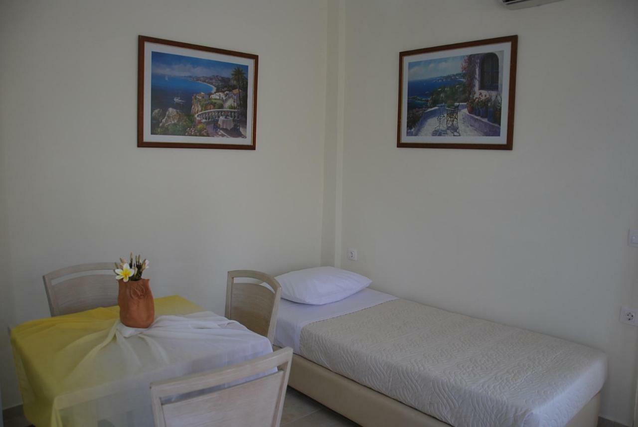 Laskas Apartment Stalida الغرفة الصورة